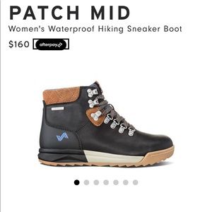 Forsake blue women’s hiking boots, size 8